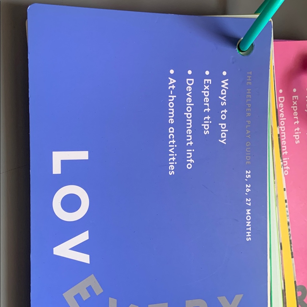 Lovevery Colorful Kids Activity Cards 22 to 30 months. - Picture 4 of 5